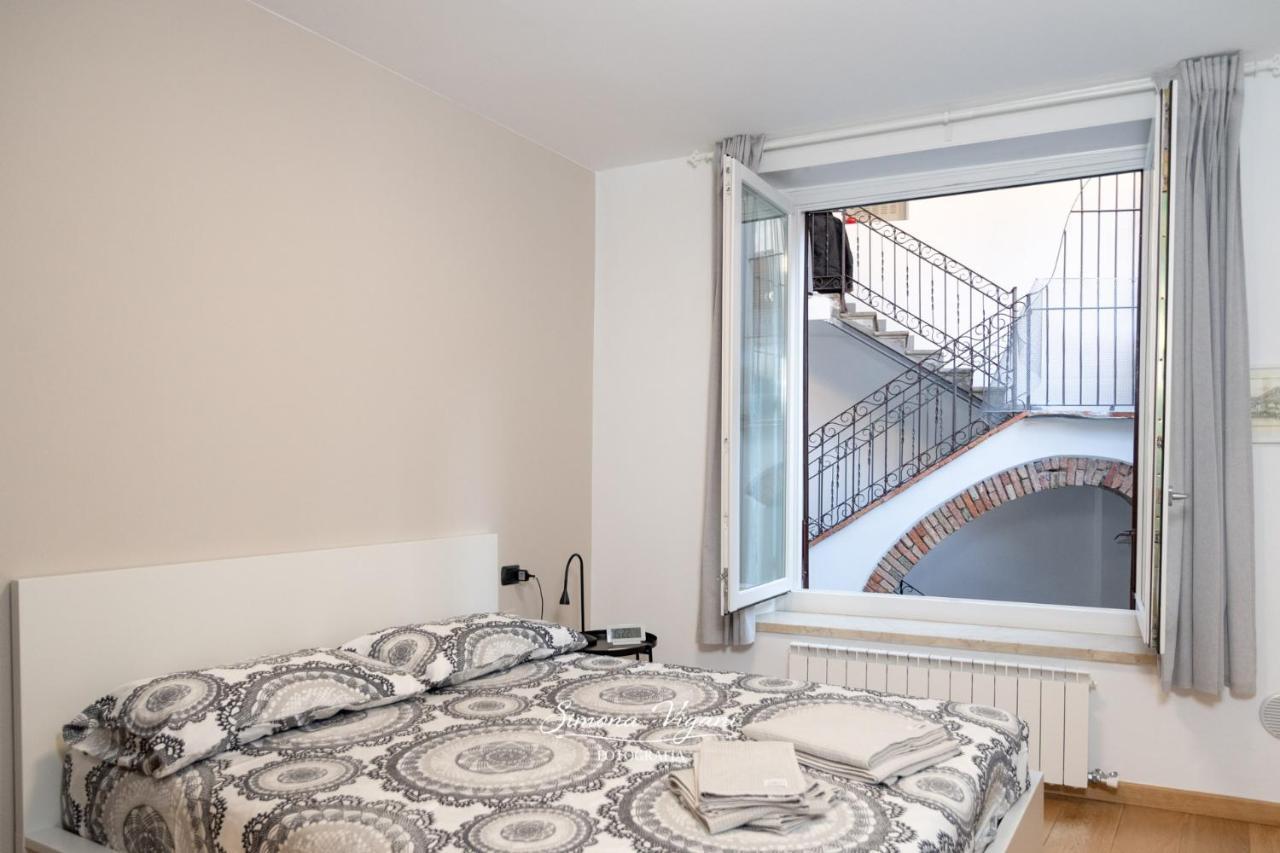 Feel At Home - Nel Cuore Di Lovere Exterior photo
